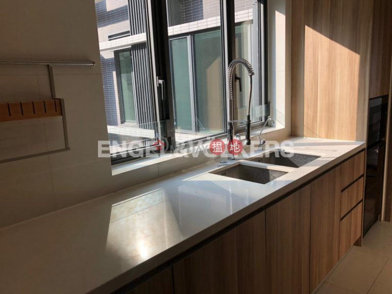 3 Bedroom Family Flat for Rent in Central Mid Levels