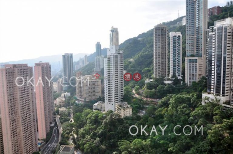 Stylish 3 bedroom with harbour views, balcony | Rental