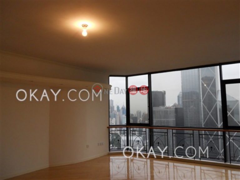 Gorgeous 3 bedroom on high floor with sea views | Rental