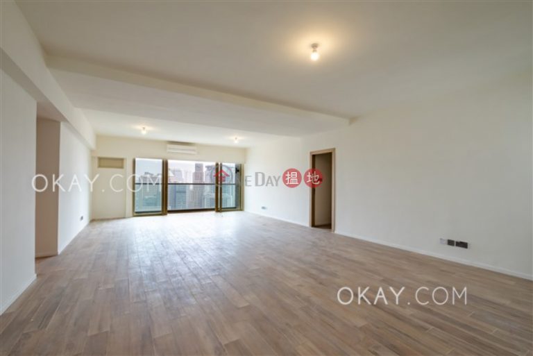 Rare 3 bedroom on high floor | Rental