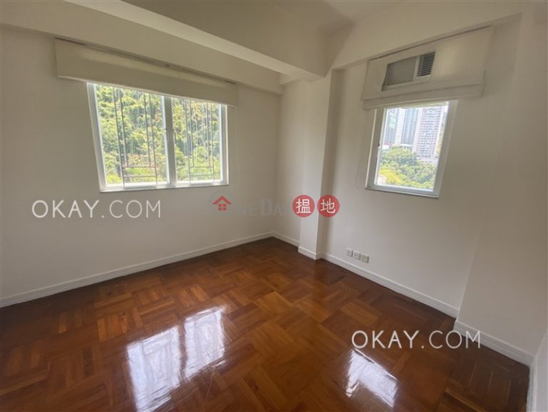 Efficient 3 bedroom with balcony & parking | Rental