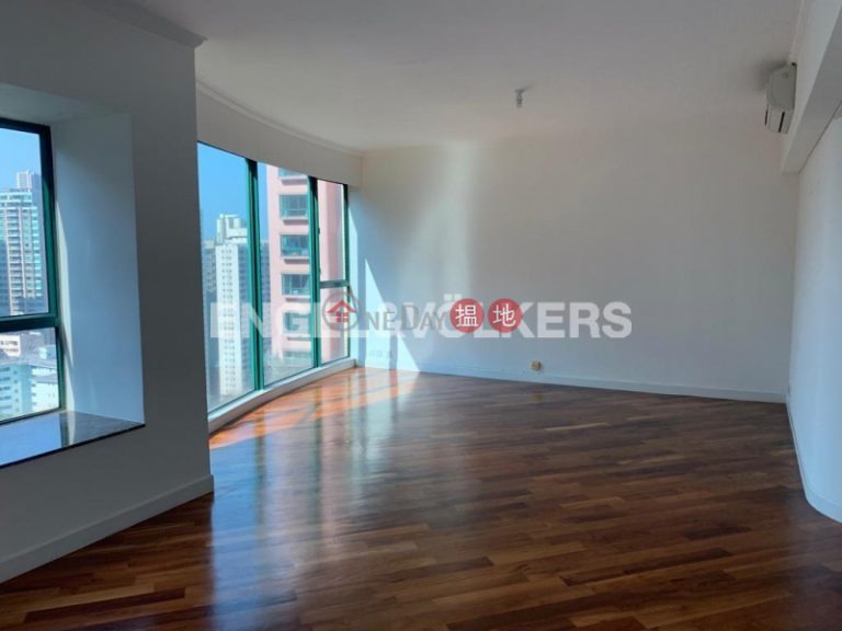 3 Bedroom Family Flat for Rent in Central Mid Levels