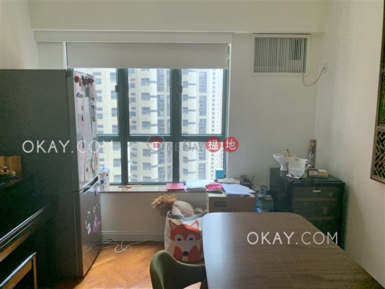 Charming 2 bedroom in Mid-levels Central | Rental