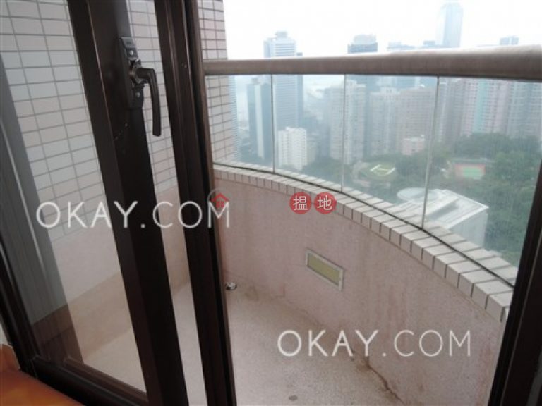 Gorgeous 3 bedroom with harbour views, balcony | Rental