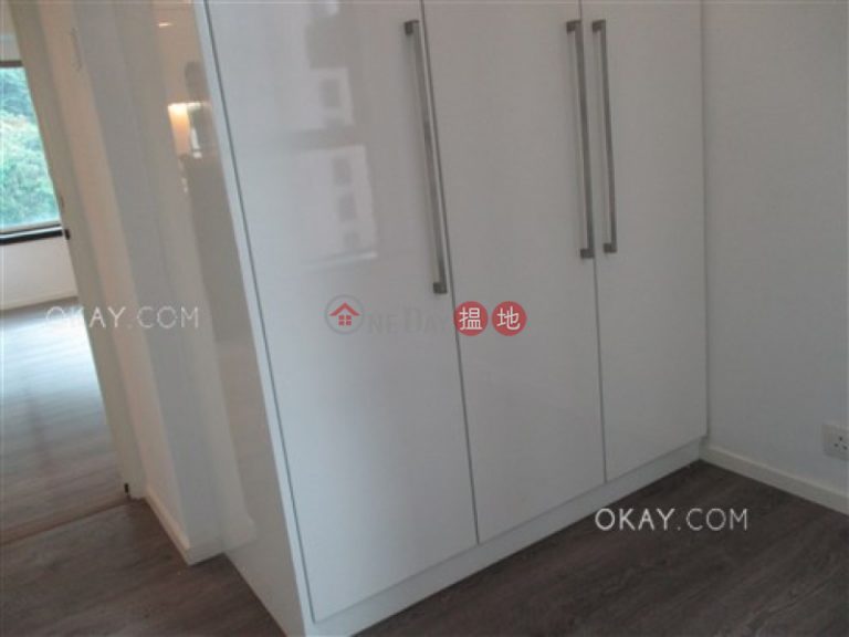 Popular 2 bedroom in Mid-levels Central | Rental
