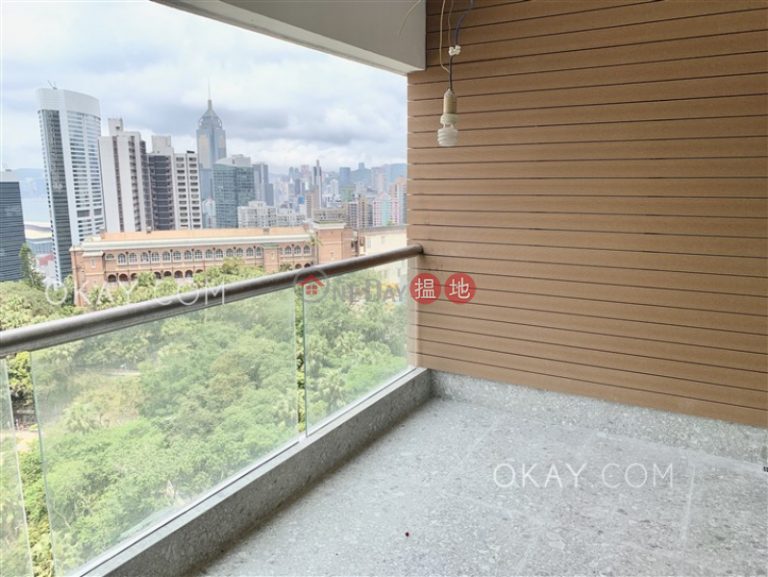 Efficient 4 bedroom with harbour views & balcony | Rental