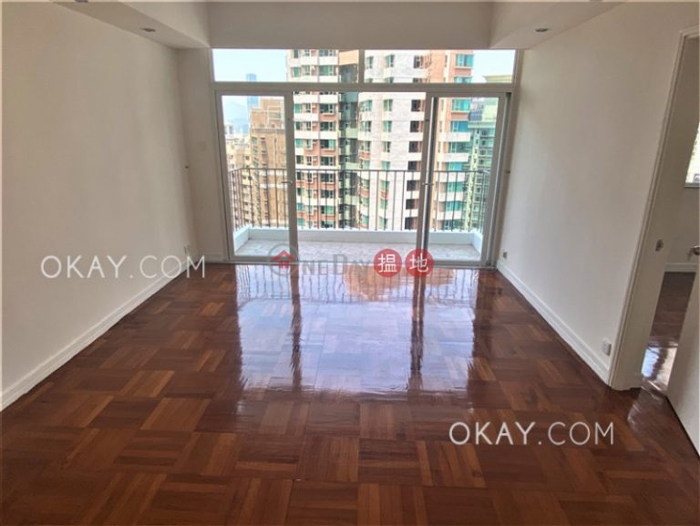 Efficient 3 bedroom with balcony & parking | Rental