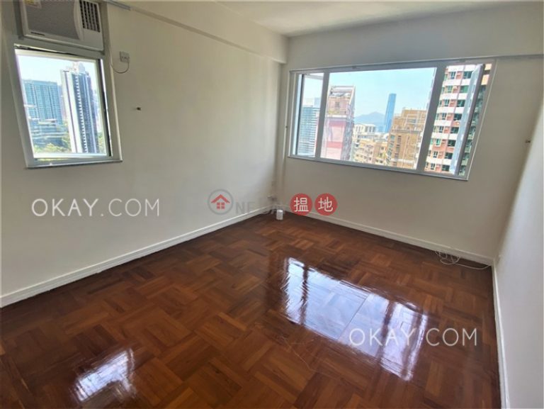 Efficient 3 bedroom with balcony & parking | Rental