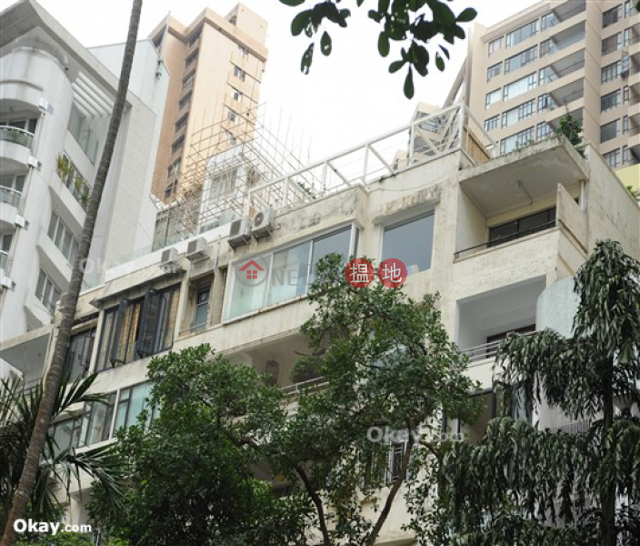 Elegant 3 bedroom in Mid-levels Central | For Sale