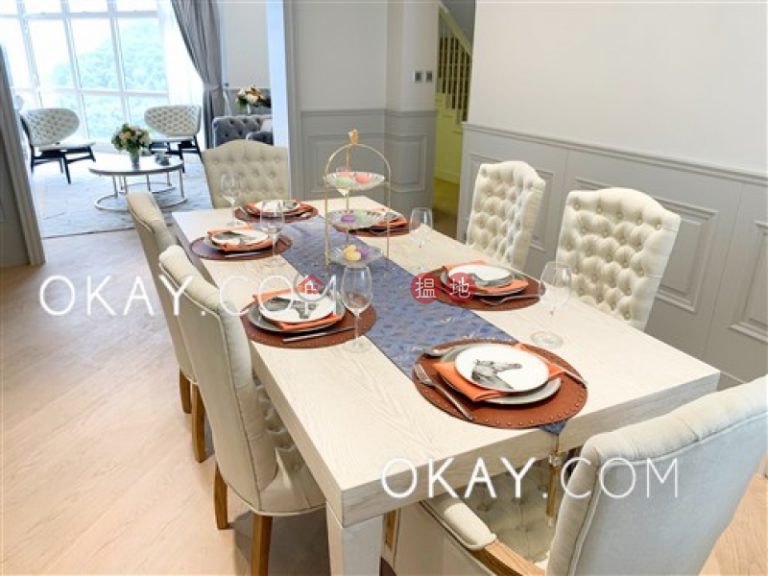 Unique penthouse with rooftop & parking | Rental