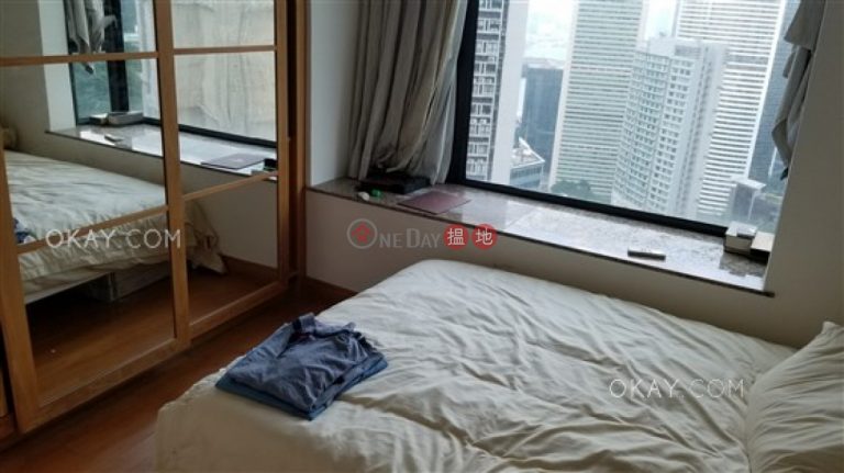 Popular 2 bedroom on high floor | Rental