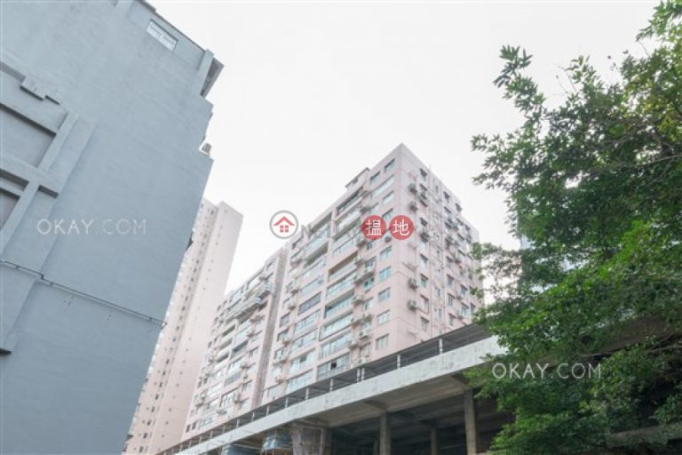 3房2廁,實用率高,極高層《清暉大廈出租單位》