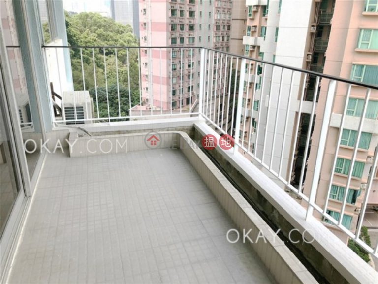 Efficient 3 bedroom with balcony & parking | For Sale