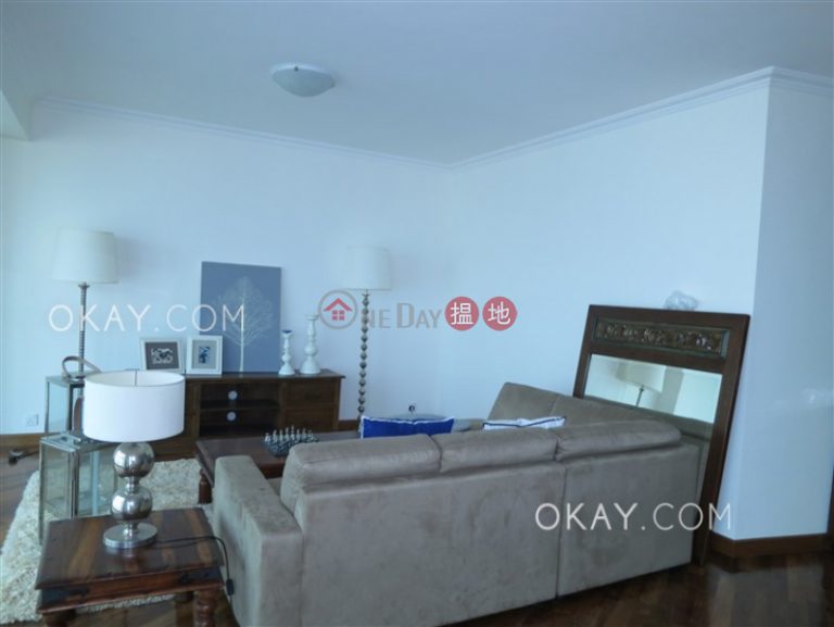 Beautiful 3 bedroom with parking | Rental