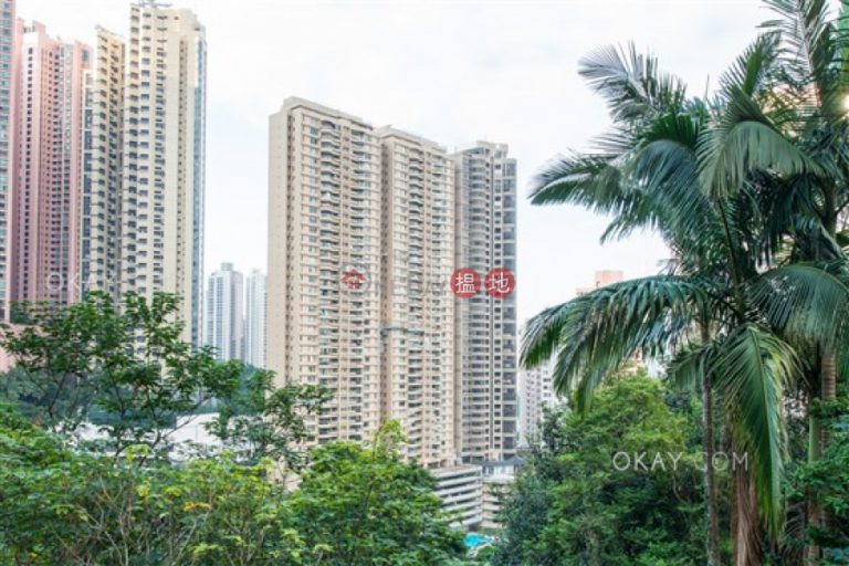 Efficient 4 bedroom with balcony & parking | Rental