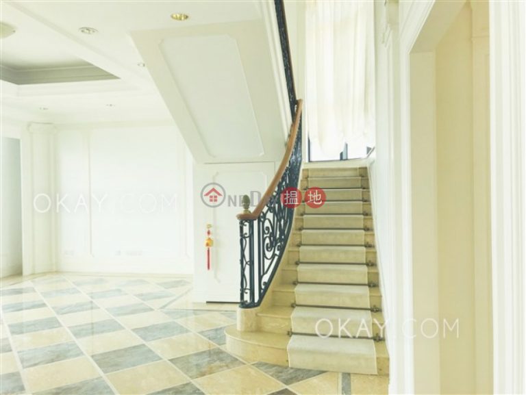 Stylish 4 bed on high floor with sea views & terrace | Rental