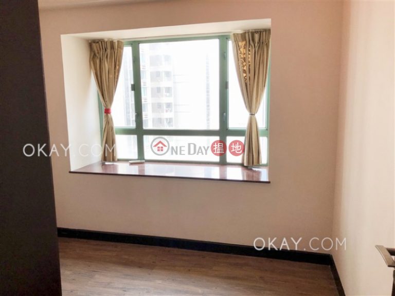 Stylish 3 bedroom on high floor | Rental