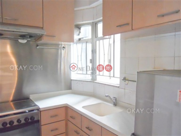 Gorgeous 3 bedroom on high floor with sea views | Rental