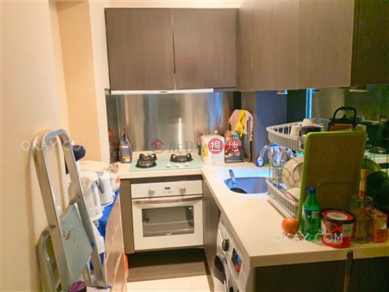 Cozy 2 bedroom in Mid-levels West | Rental