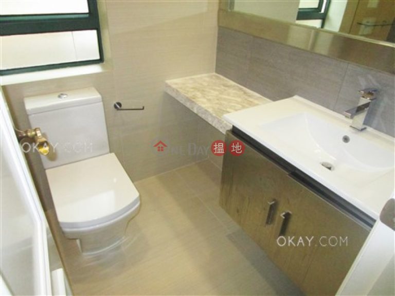 Unique 2 bedroom in Mid-levels Central | Rental