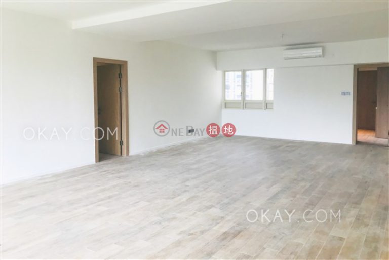 Beautiful 3 bedroom with balcony | Rental