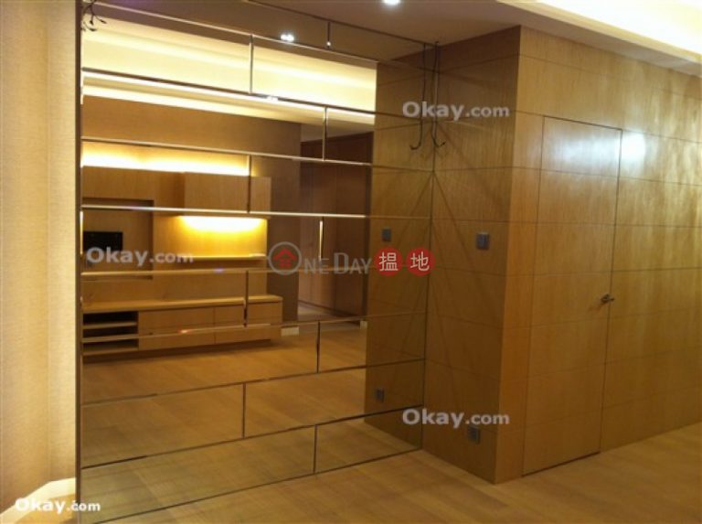 Exquisite 2 bedroom on high floor with parking | Rental