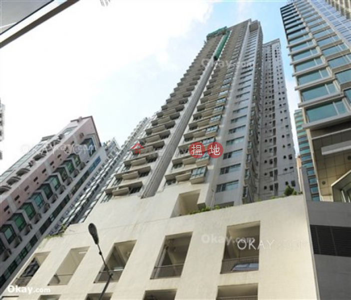 Gorgeous 3 bedroom on high floor with sea views | Rental