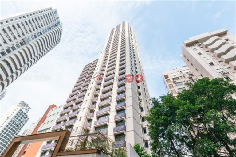 Efficient 3 bed on high floor with harbour views | Rental