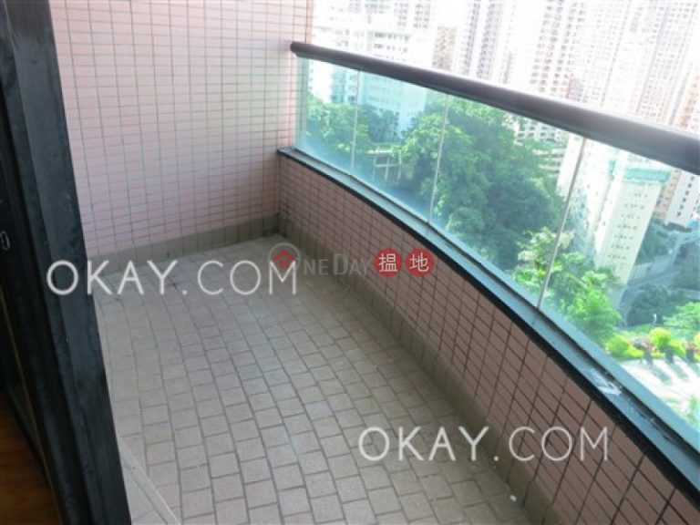 Lovely 4 bedroom with balcony & parking | Rental