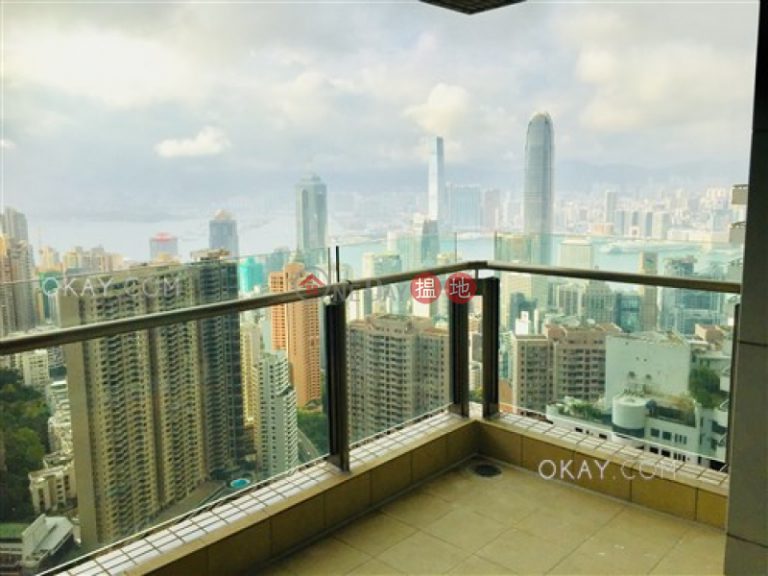 Exquisite 3 bed on high floor with balcony & parking | Rental