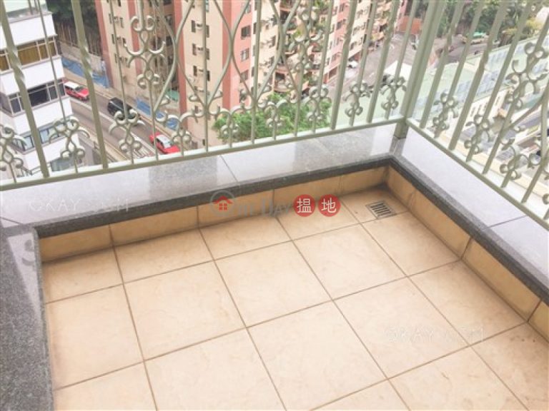Elegant 2 bedroom with balcony | Rental