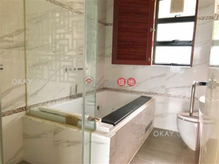 Luxurious 3 bedroom with balcony & parking | For Sale