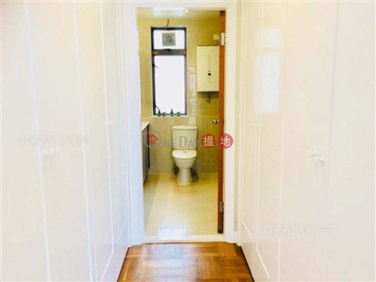 Efficient 3 bedroom in Mid-levels East | Rental