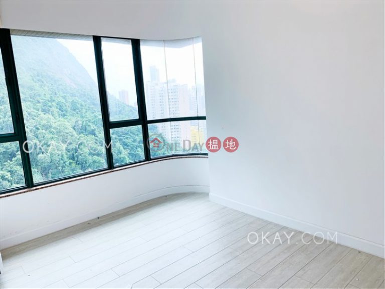 Elegant 3 bedroom with parking | Rental