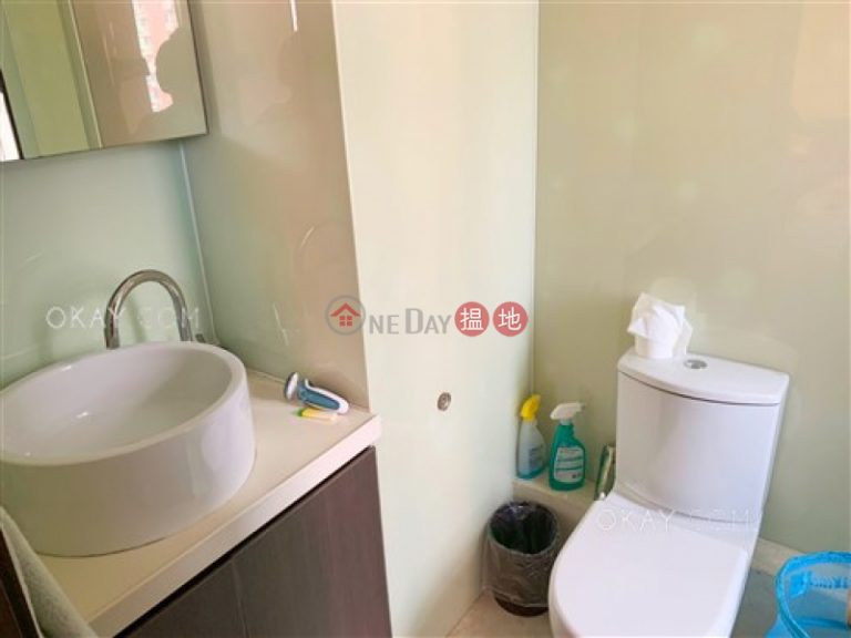 Cozy 2 bedroom in Mid-levels West | Rental