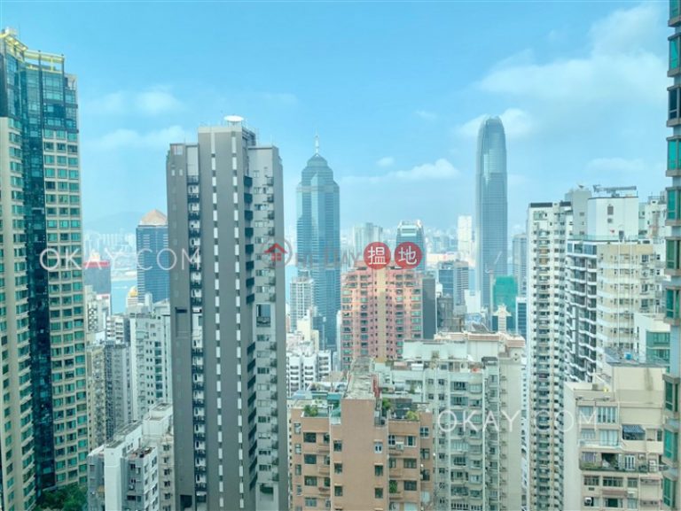 Tasteful 3 bed on high floor with harbour views | Rental