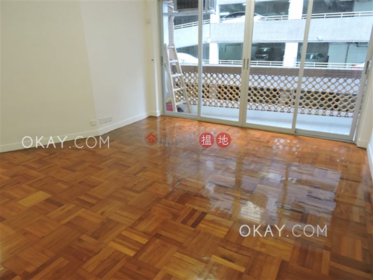 Popular 2 bedroom with balcony | Rental