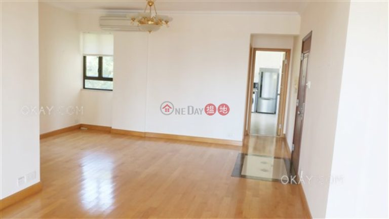 Luxurious 3 bed on high floor with rooftop & balcony | For Sale
