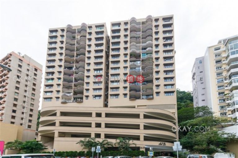 Luxurious 3 bed on high floor with rooftop & balcony | Rental