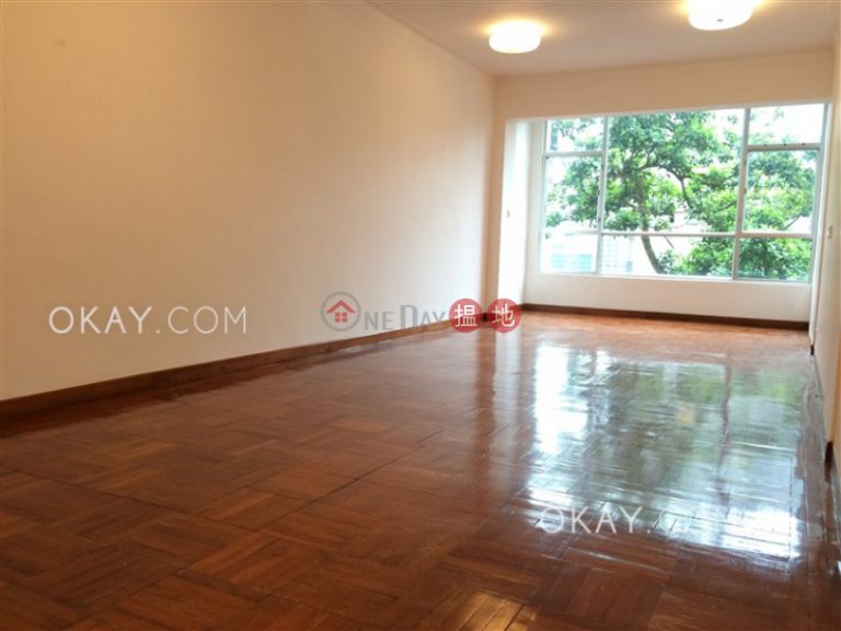 Tasteful 3 bedroom in Mid-levels Central | For Sale