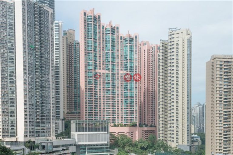 Unique 4 bed on high floor with harbour views & parking | Rental