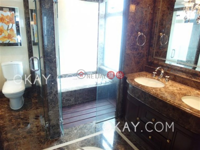 Lovely 4 bedroom on high floor with parking | Rental
