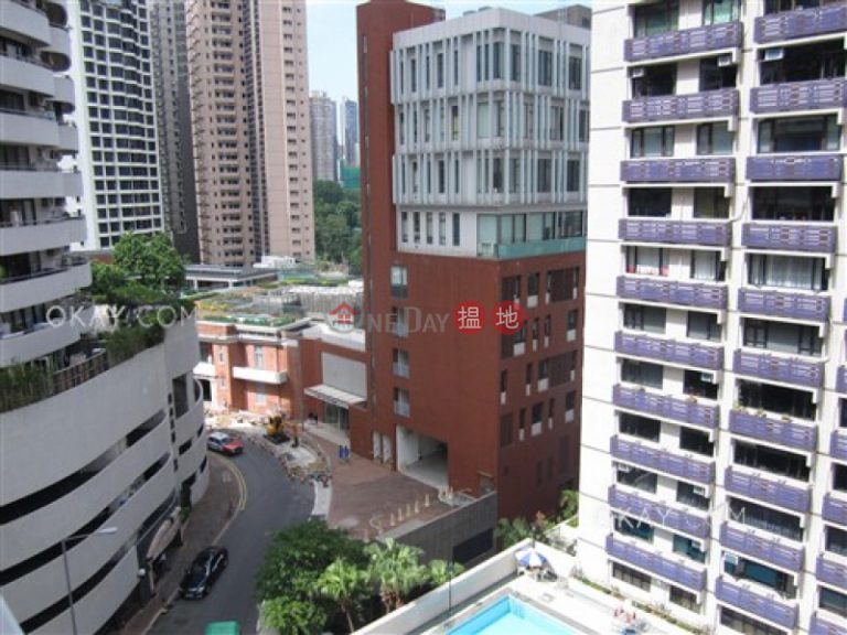 Efficient 3 bedroom with balcony & parking | Rental