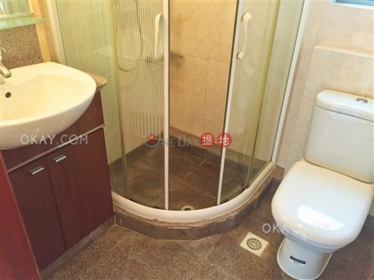 Elegant 2 bedroom with balcony | Rental