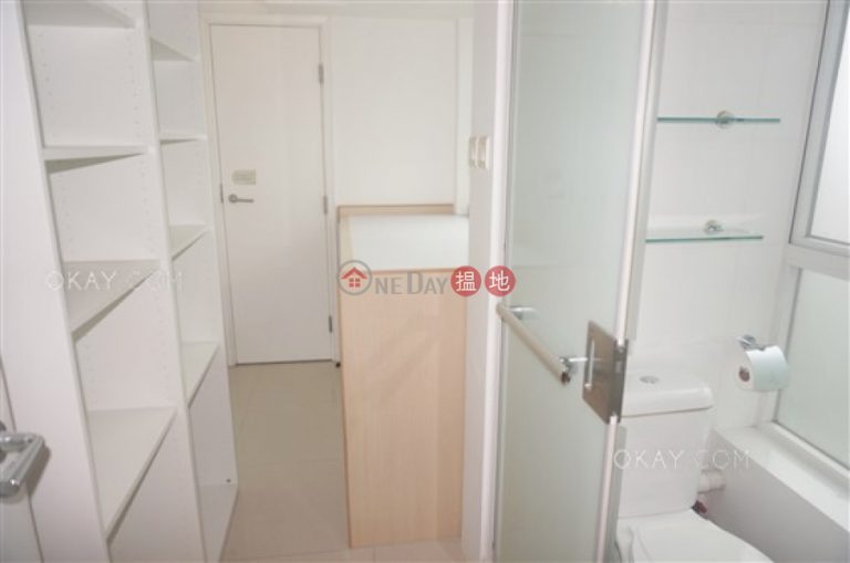 Stylish 3 bedroom on high floor with balcony | Rental