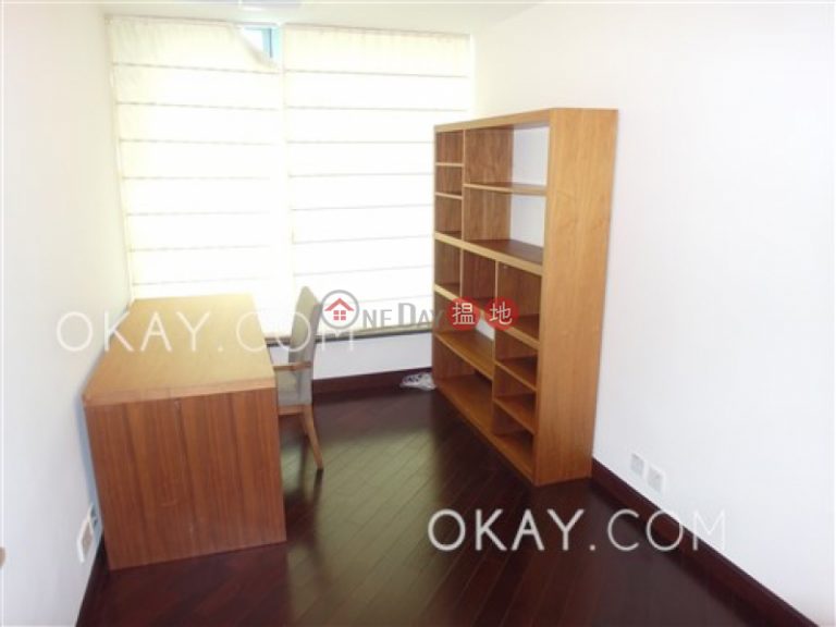 Lovely 4 bedroom on high floor with parking | Rental