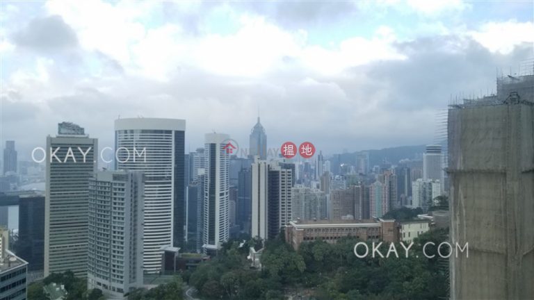 Popular 2 bedroom on high floor | Rental