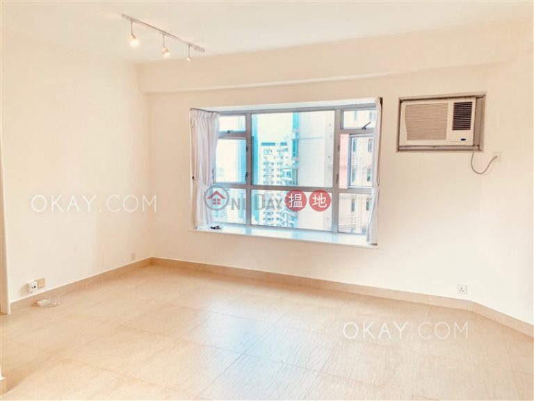 Tasteful 3 bed on high floor with harbour views | Rental
