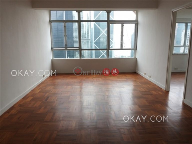 Popular 3 bedroom in Mid-levels Central | Rental