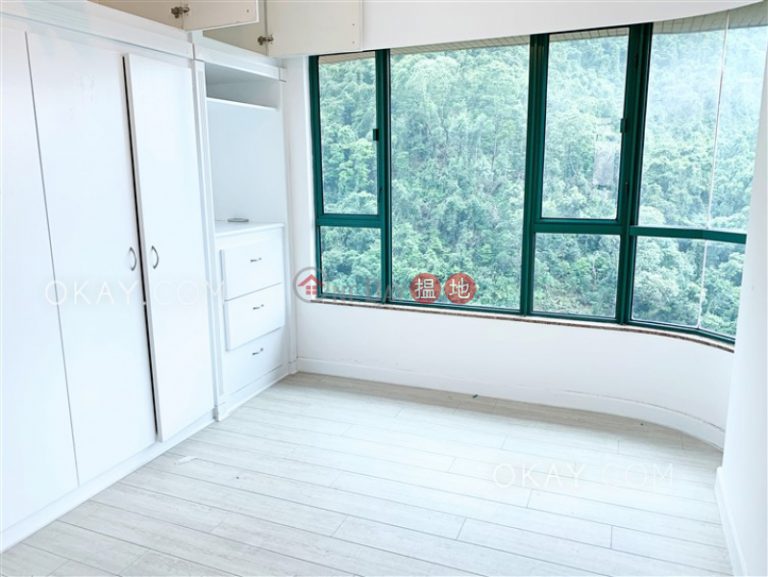 Elegant 3 bedroom with parking | Rental